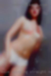 Male swinging straight near New Orleans, female bi-curious.