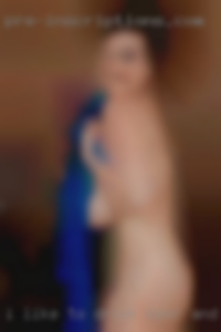 I like to drink beer and magaritas near Camden AR.